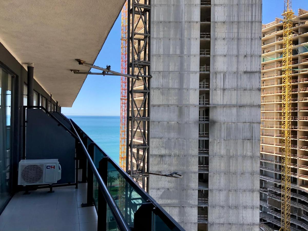 Batumi Orbi Beach Tower Extérieur photo
